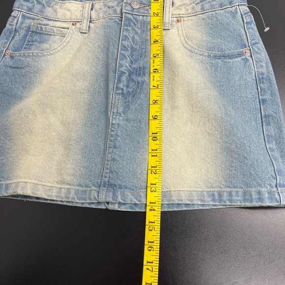 Wild Fable Denim Mini Skirt Size 4 - Picture 6 of 6